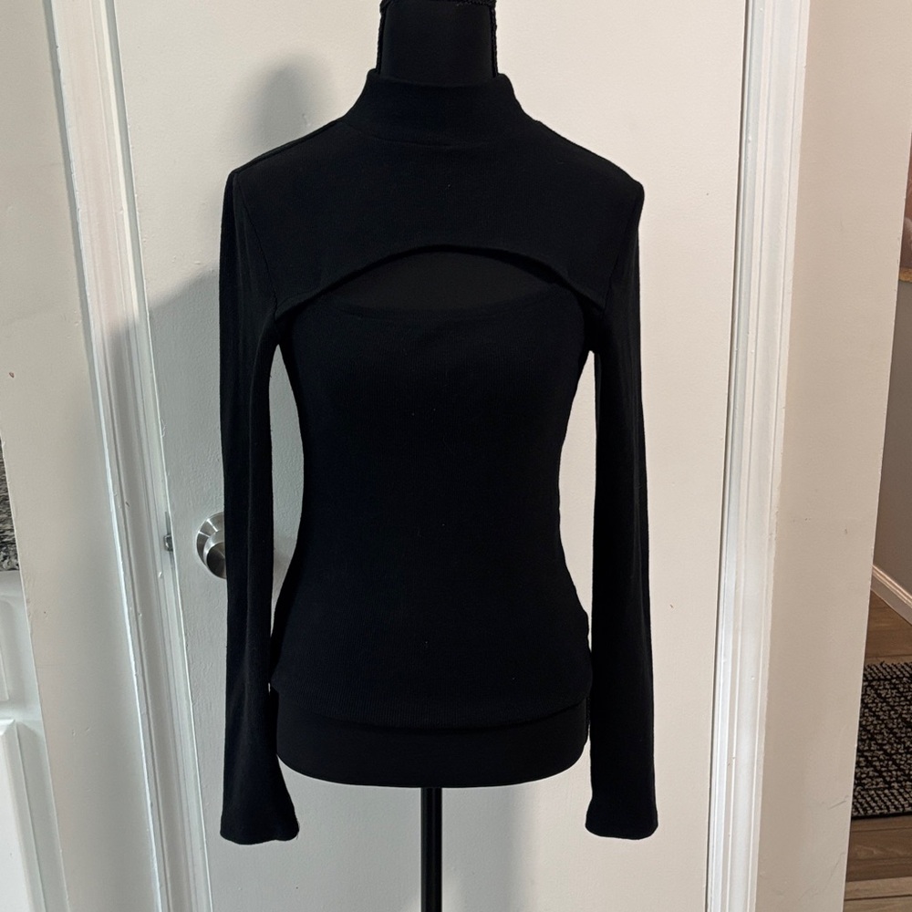 GAP Elegant Black Mock Neck Cut Out Top Small